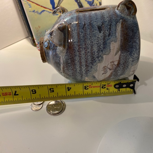 Classic Piggy Bank Pottery Artisan - Picture 8 of 8